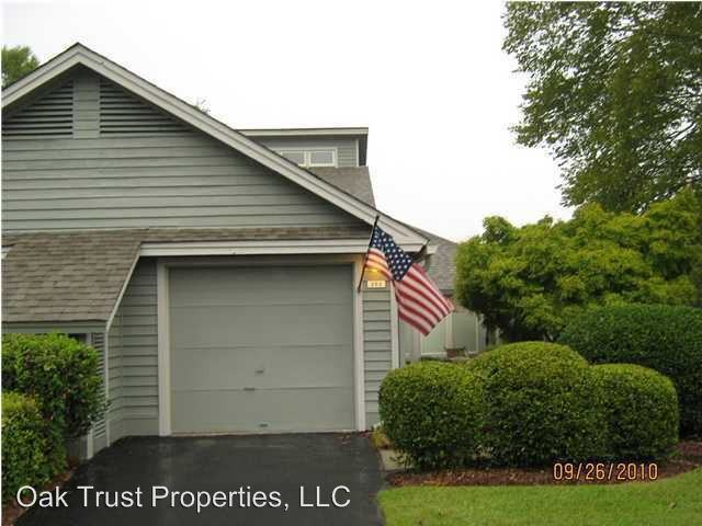 202 2 Loch Pl - Photo 2 of 17