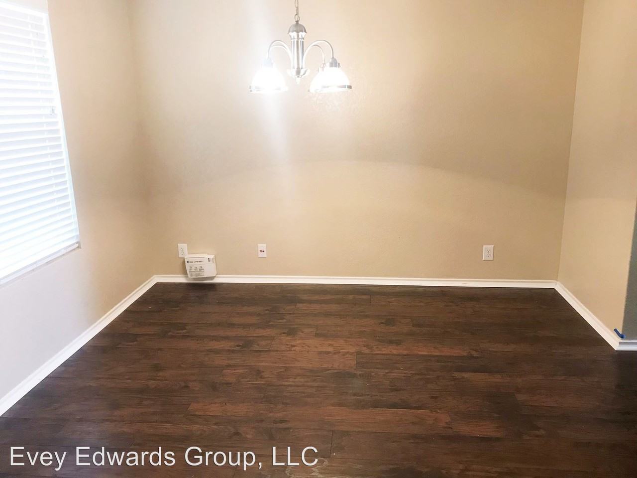 11302 Frio Creek - Photo 3 of 18