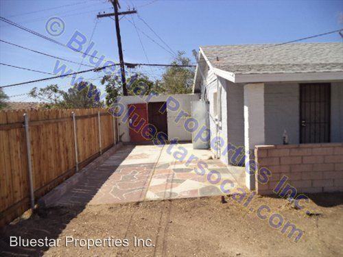 16749 Tracy Street - Photo 3 of 8