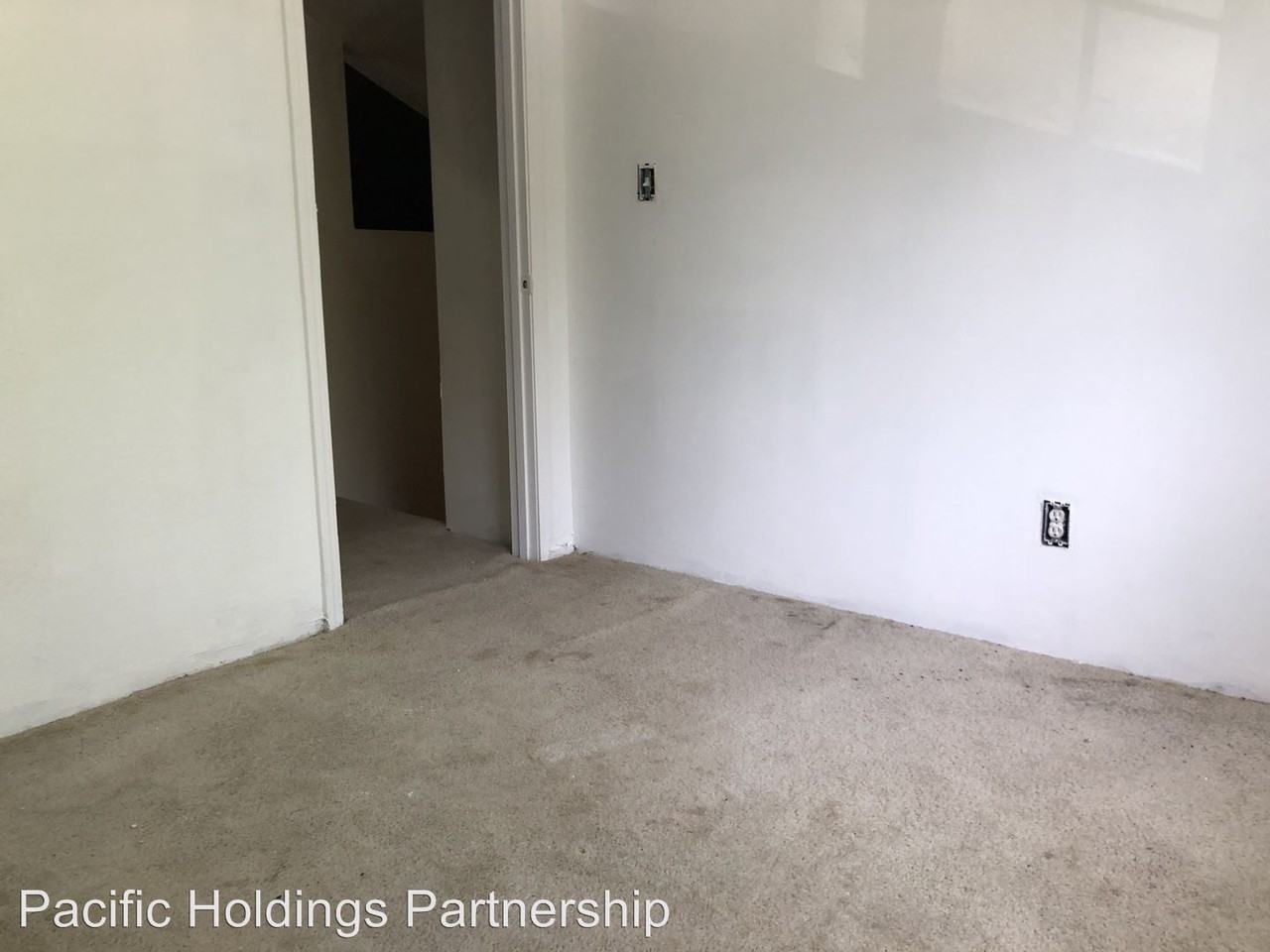 2644 Johnson St - Photo 2 of 6