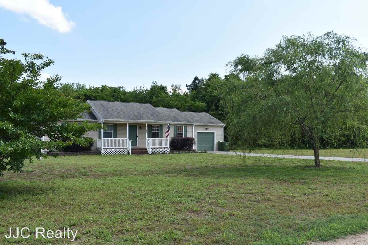 7502 Bethany Church Rd - Photo 3 of 44