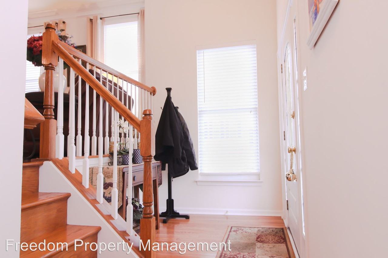 25190 Bald Eagle Terrace - Photo 2 of 43