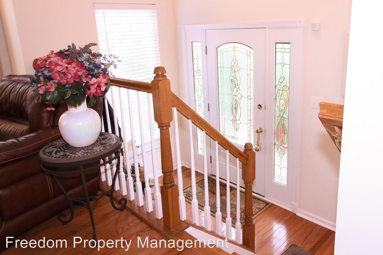 25190 Bald Eagle Terrace - Photo 3 of 43