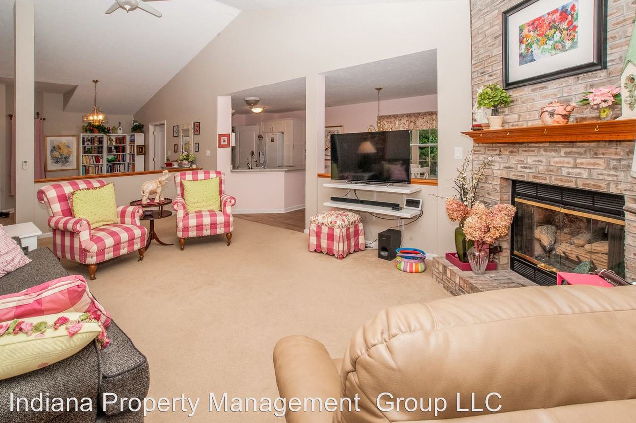 11345 Harrington Ln - Photo 3 of 15