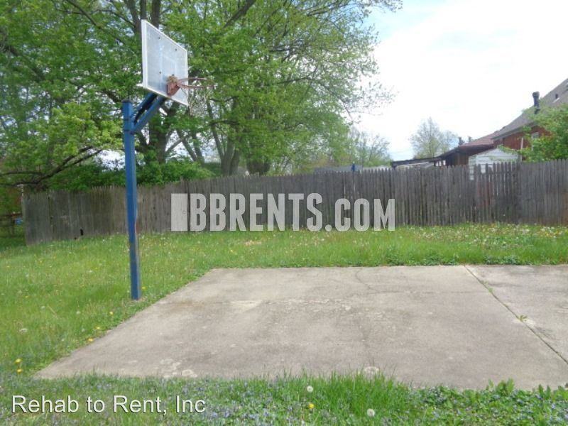 3736 Vernier Dr - Photo 3 of 18