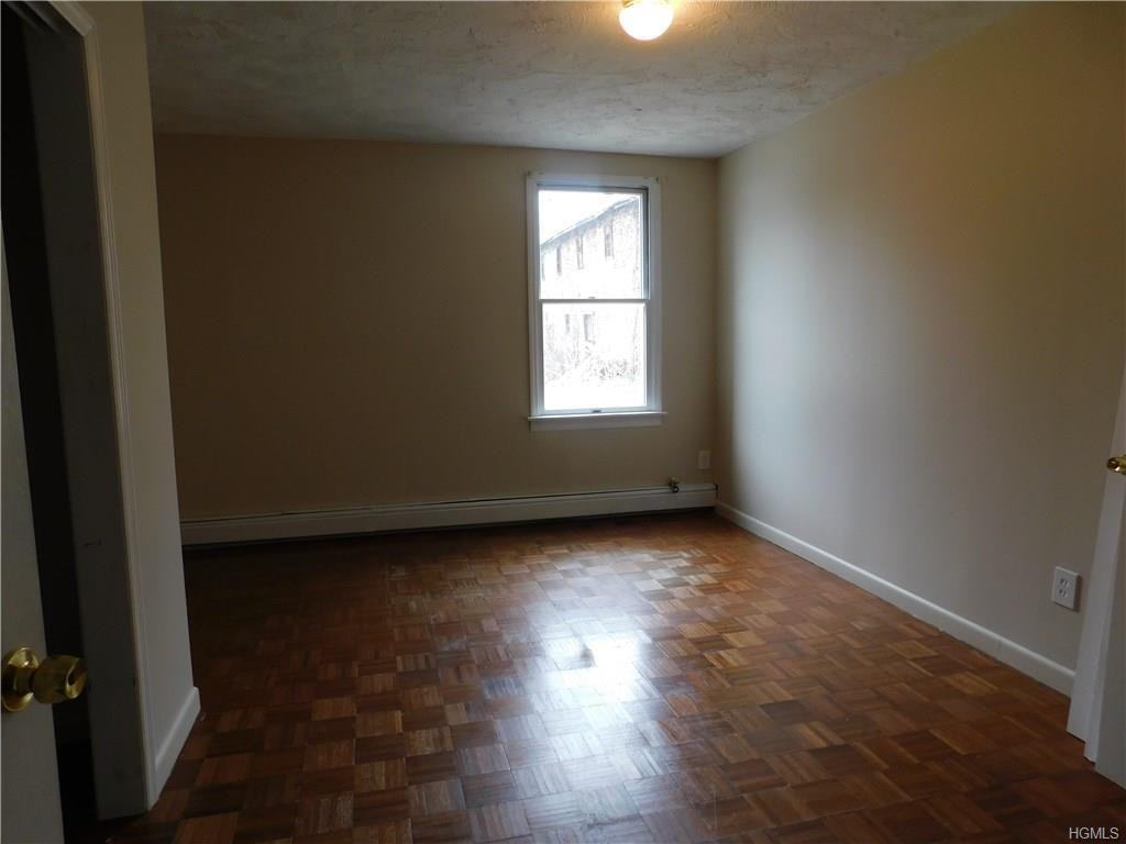 10 Carter Rd - Photo 2 of 9