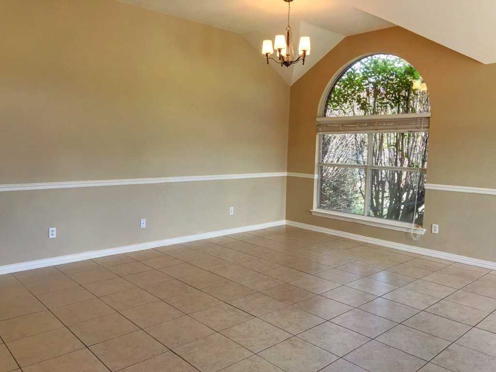 306 Cottonwood Trail - Photo 3 of 24