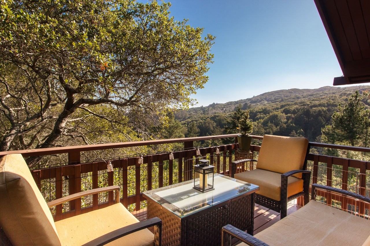 620 Douglas Dr - Photo 3 of 10