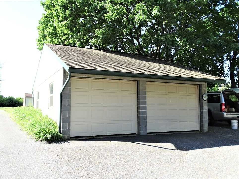 120 Mountain Rd - Photo 3 of 20