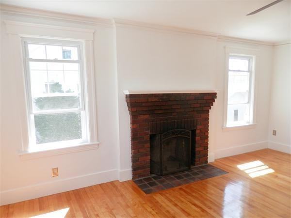 9 Willard Ave #2 - Photo 2 of 15