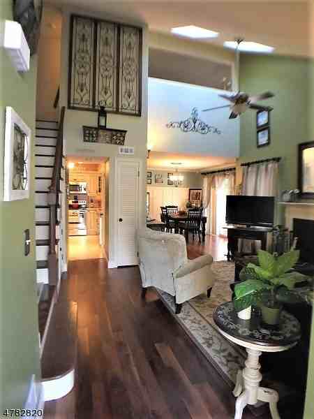 21 Owl Ct - Photo 2 of 23