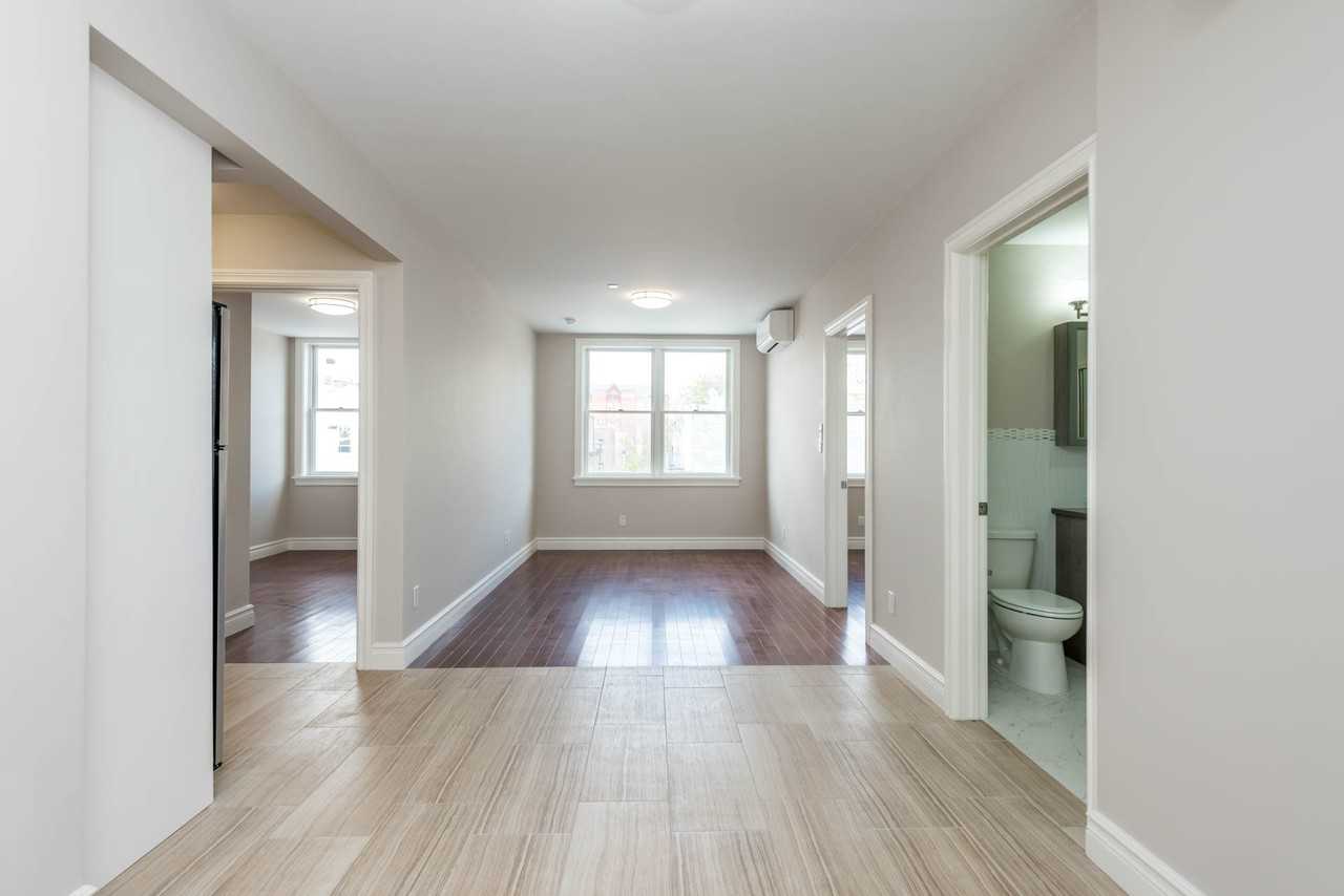 439 Knickerbocker Avenue #27JI