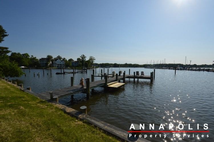 137 E Bay View Dr - Photo 3 of 36