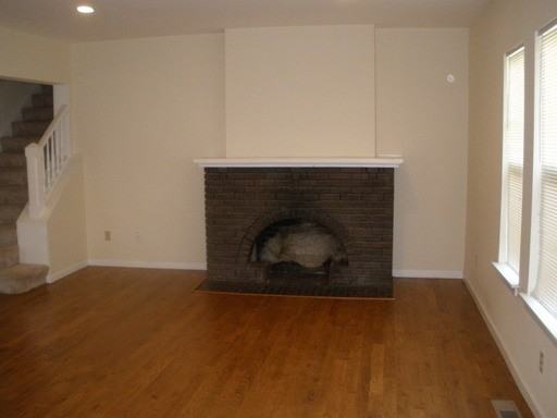 701 Mc Kinley Ave W - Photo 2 of 16