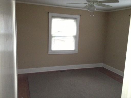 29 Fenwick Dr - Photo 3 of 9