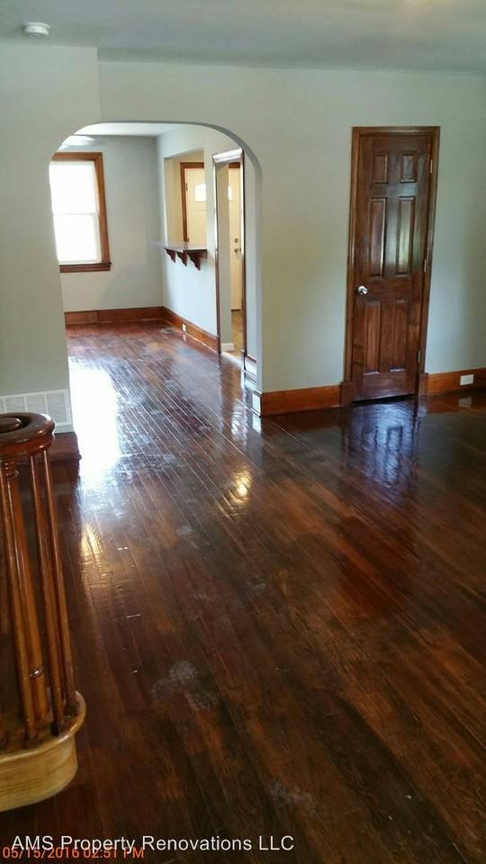 4027 Wilkens Ave - Photo 3 of 39