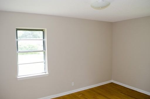 1925 Nantucket Dr - Photo 2 of 9