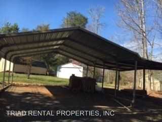 4671 Roundleaf Rd - Photo 3 of 15