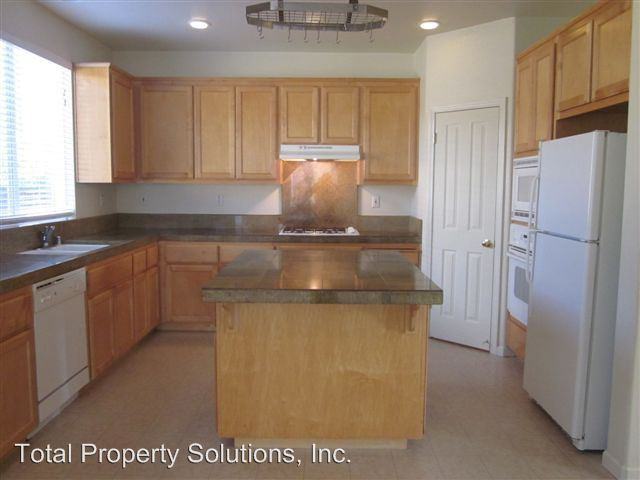 2921 Lundin Ln - Photo 2 of 8