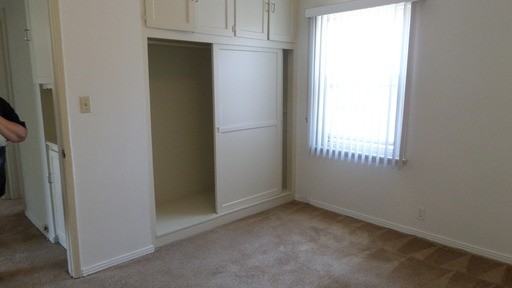 5555 Kinston Ave - Photo 2 of 9