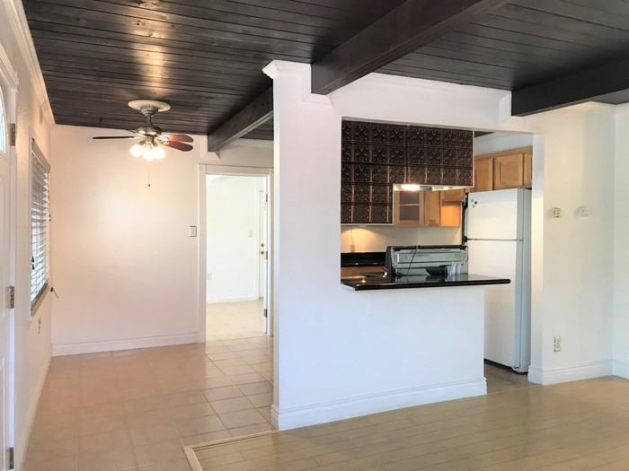 1273 Madeline Rd - Photo 3 of 31