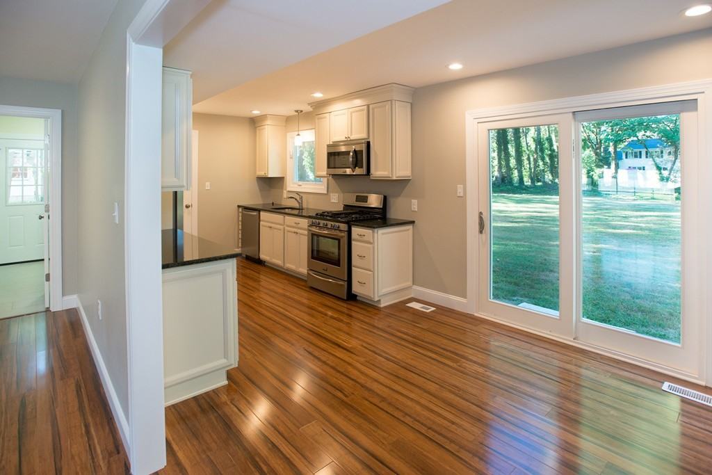 158 Princeton Hightstown Rd - Photo 3 of 22