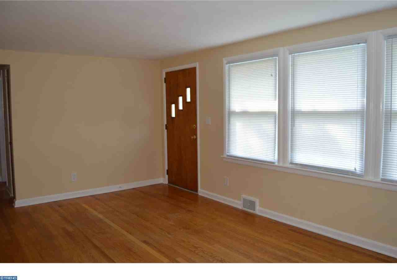 47 Wallace Rd - Photo 2 of 11