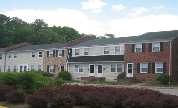 Waypoint at Uptown Apartments 870 Lucas Creek Rd, Newport News, VA