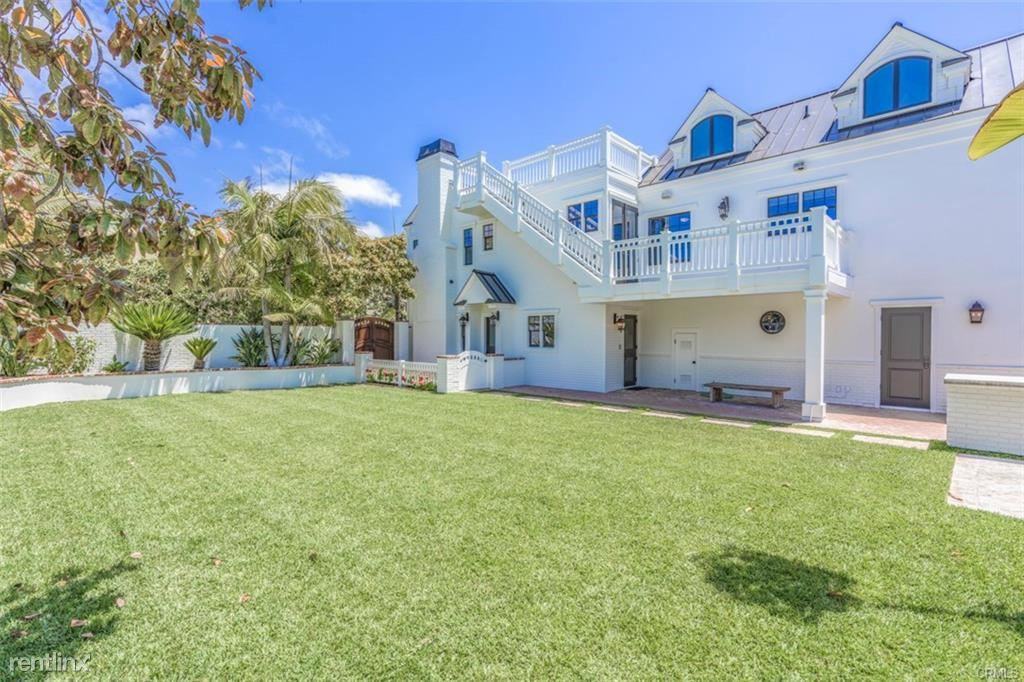 1551 Miramar Dr - Photo 3 of 38