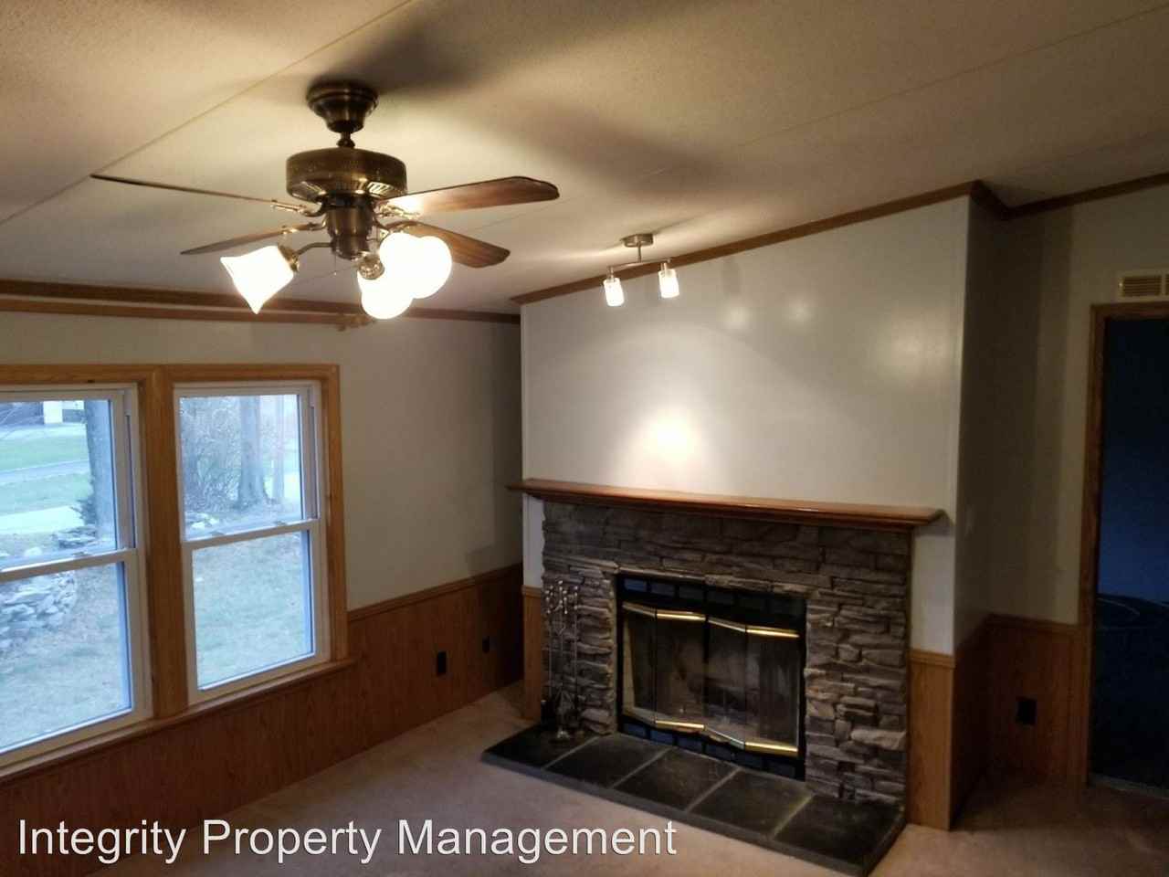 57 Forest Dr - Photo 3 of 11