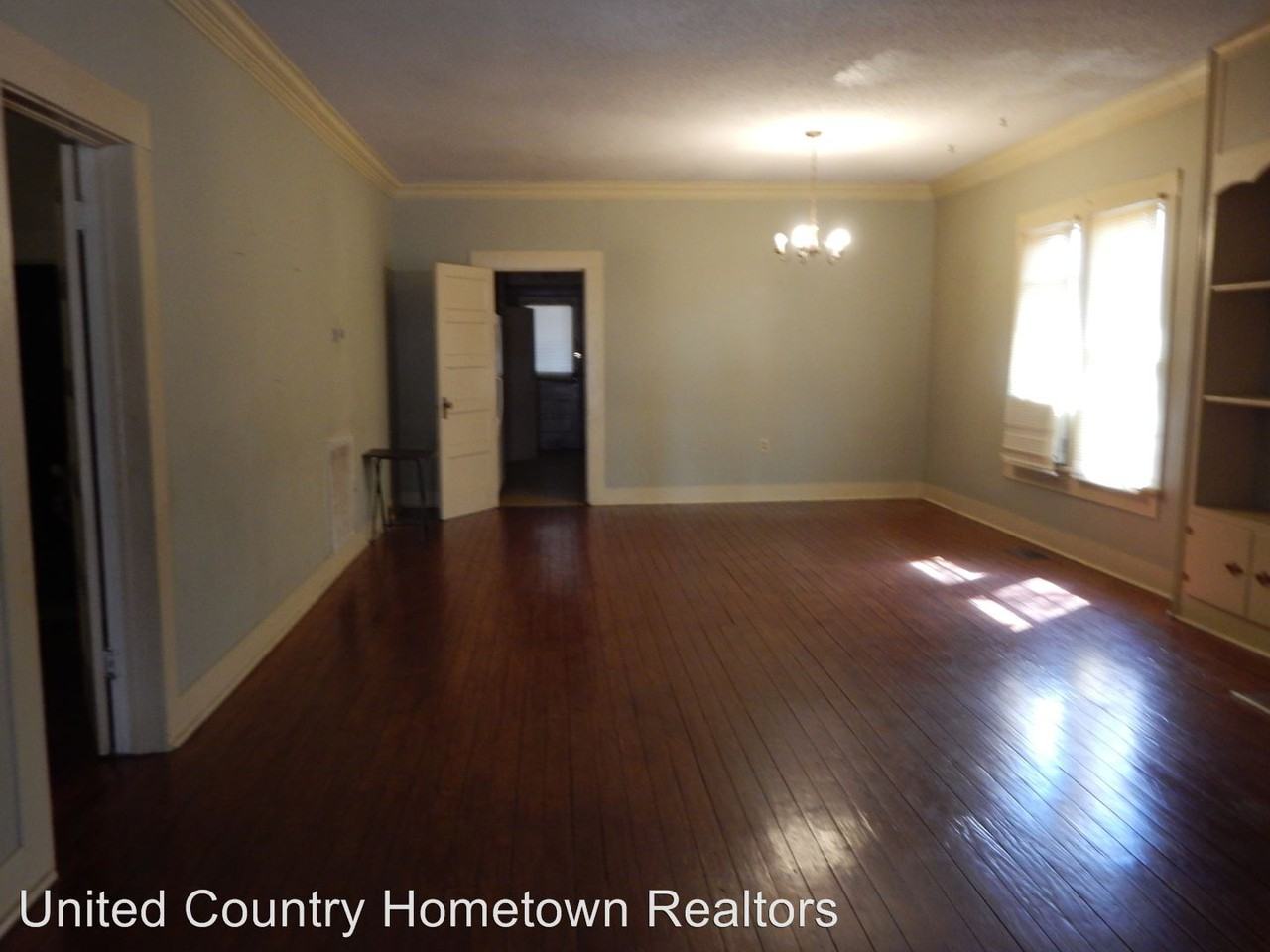 420 N 15th St - Photo 3 of 5