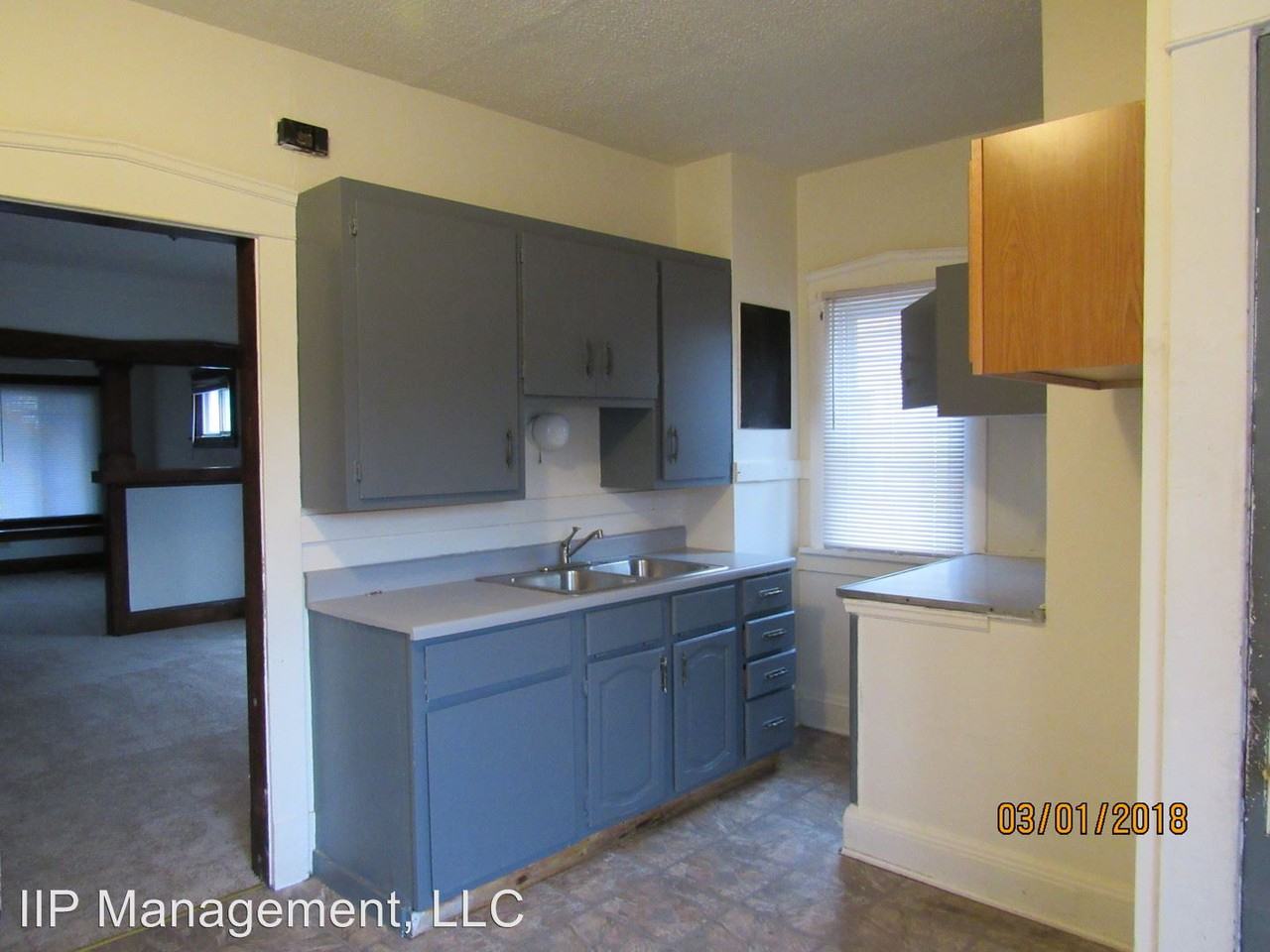 1044 East 169th St - Photo 2 of 14