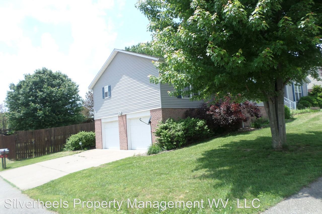 55 Pleasantview Dr - Photo 3 of 4