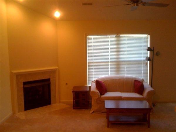 653 Worthington Dr - Photo 3 of 7