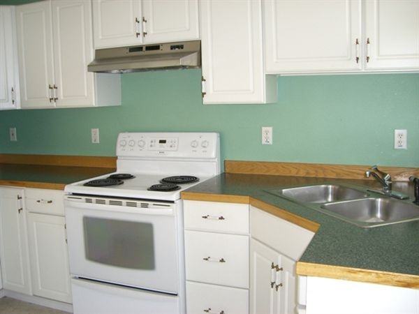 16013 W Jenalee Cir - Photo 2 of 7
