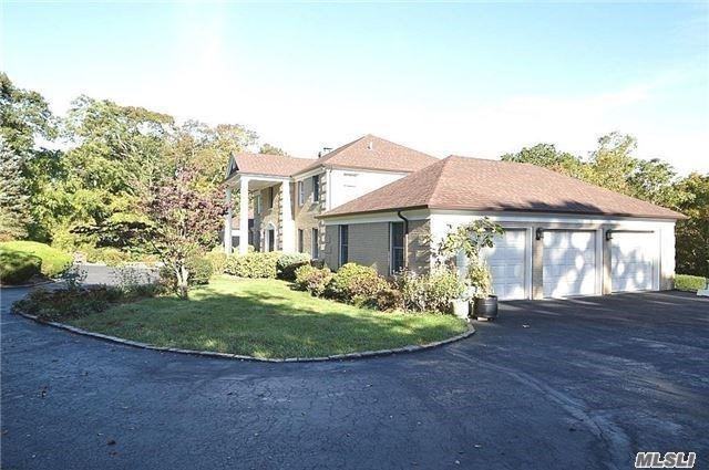 140 Highwood Cir - Photo 3 of 20