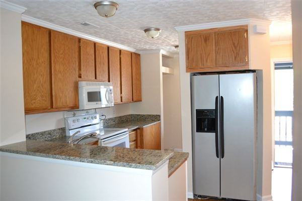 1530-2L Fort Johnson Rd - Photo 2 of 10