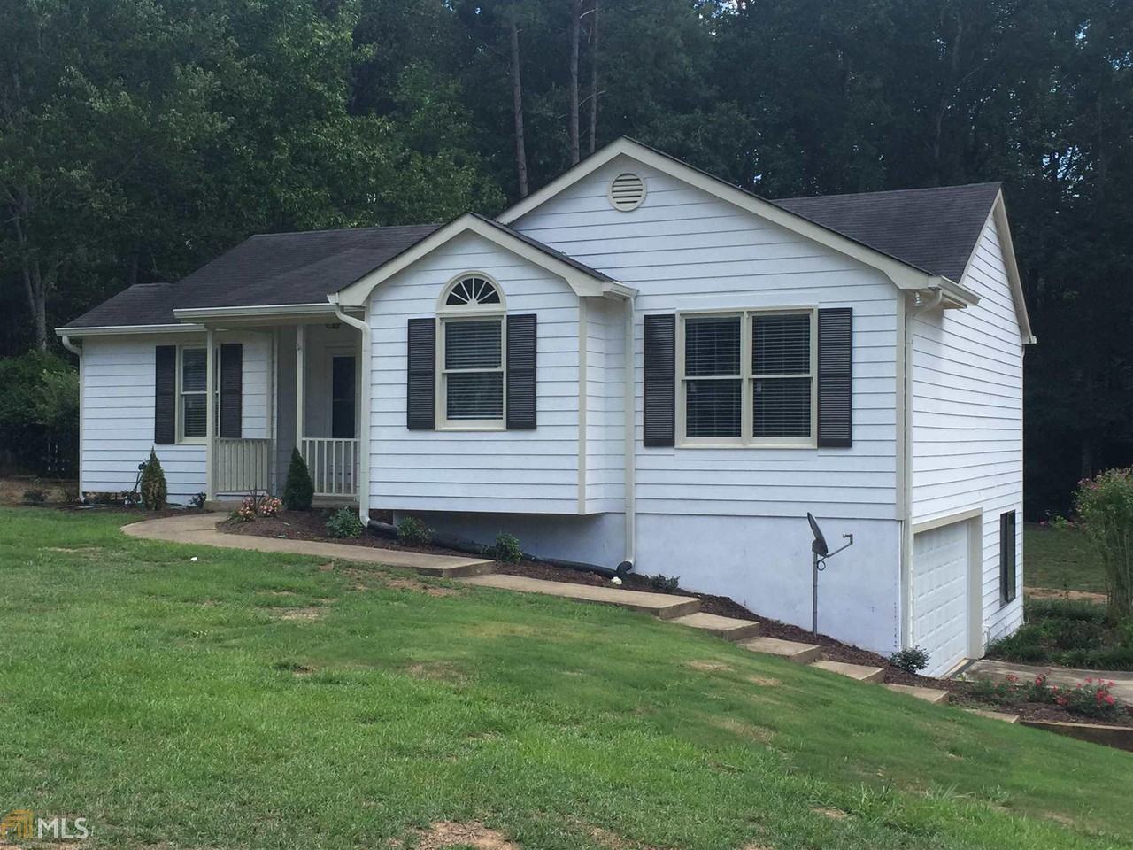 207 Kentwood Dr - Photo 2 of 13