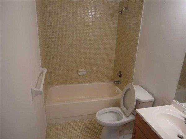 4166 INVERRARY DR - Photo 2 of 11