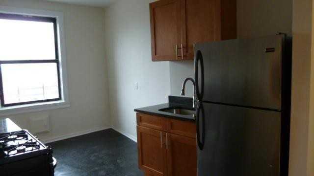 131 Fort George Ave #5C