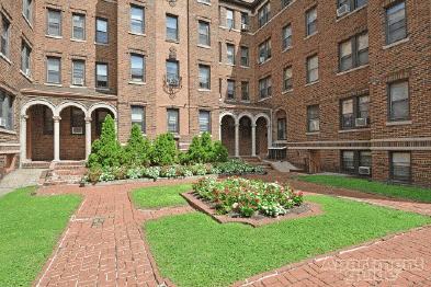 Overbrook Gardens - Photo 2 of 6