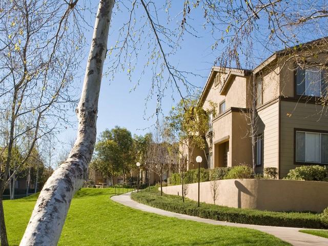 Colonnade - Photo 3 of 6