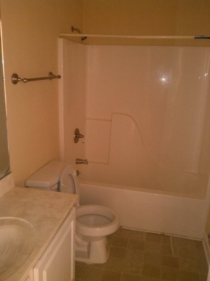 321 Greystone Pointe - Photo 3 of 5