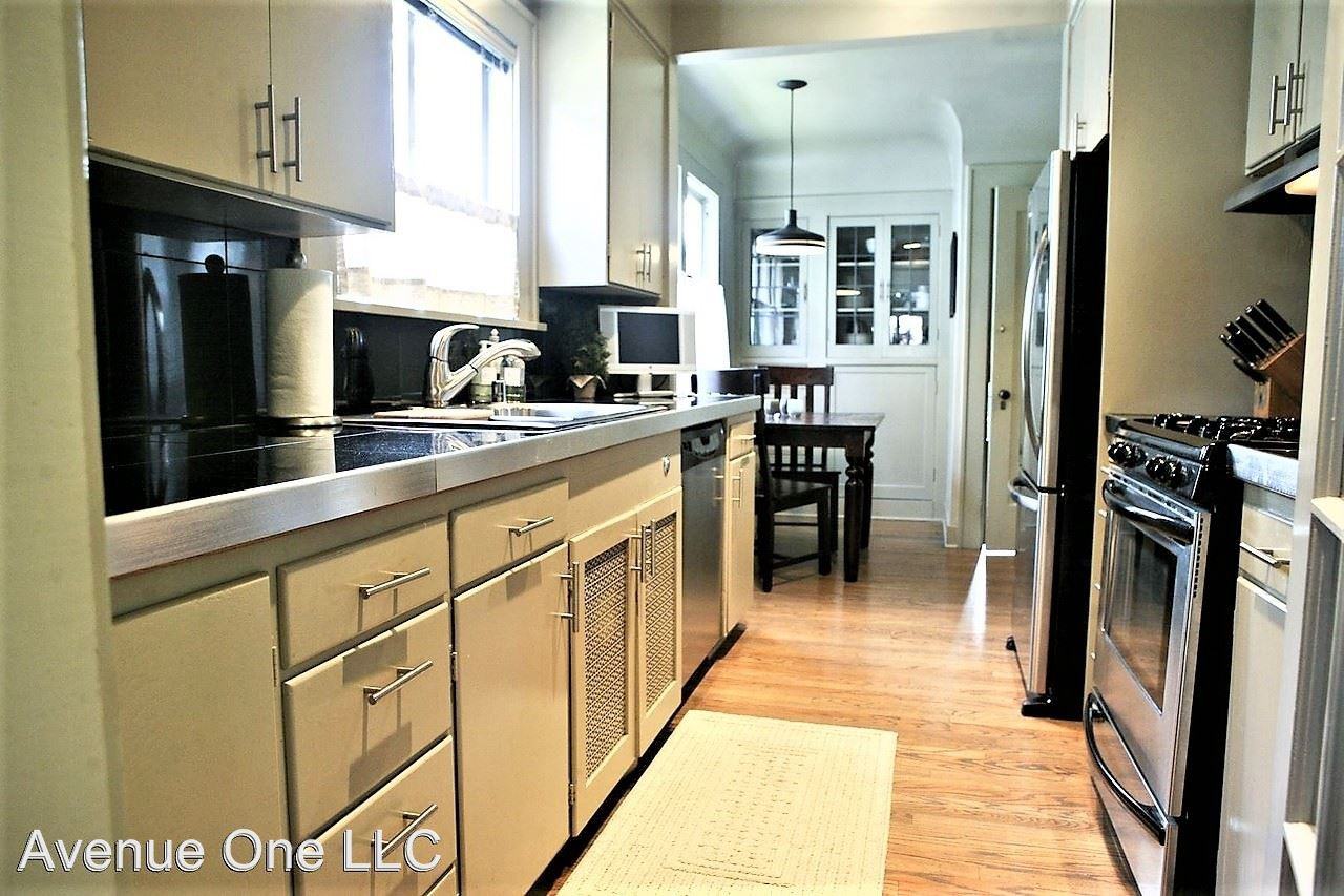 2419 E McGraw St - Photo 3 of 17