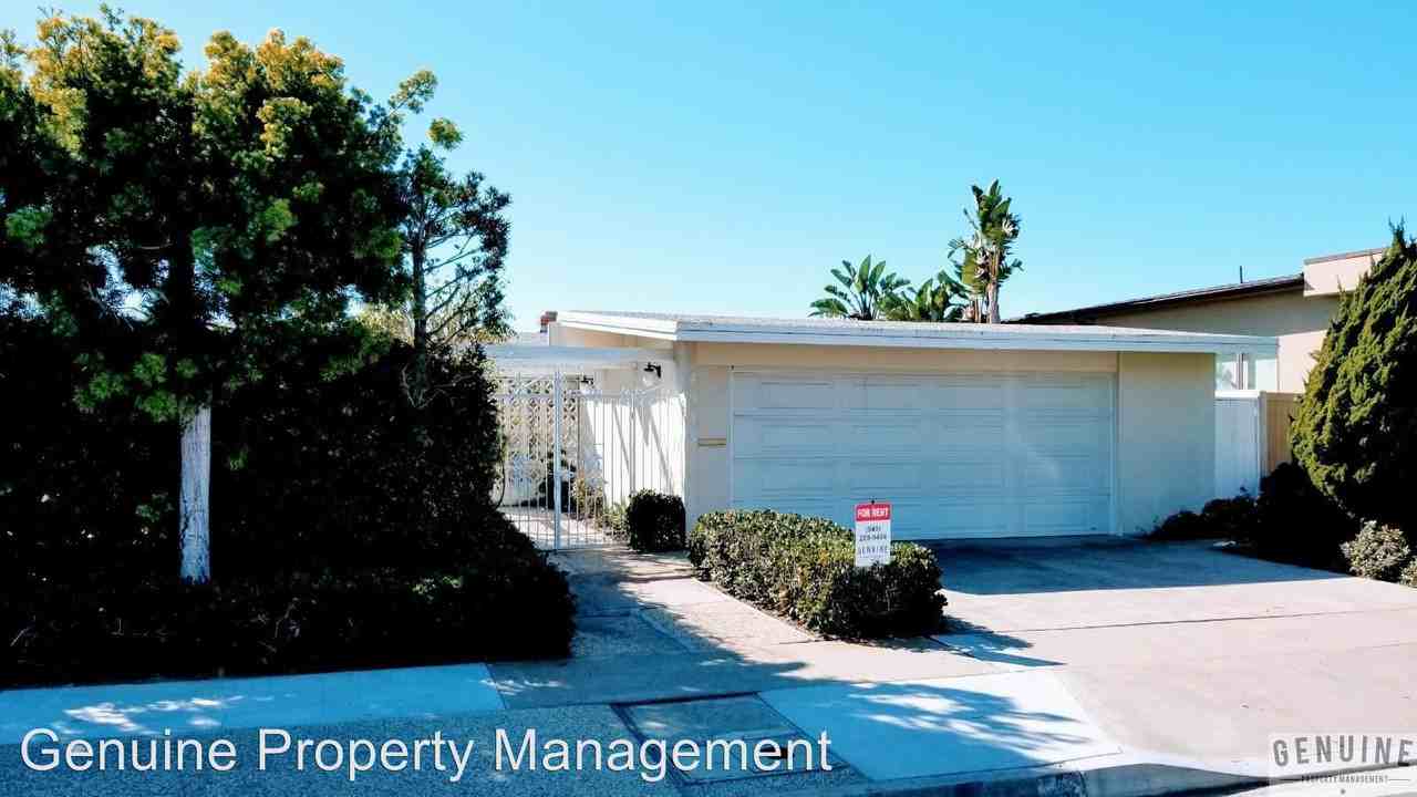 4533 Fairfield Dr - Photo 3 of 22