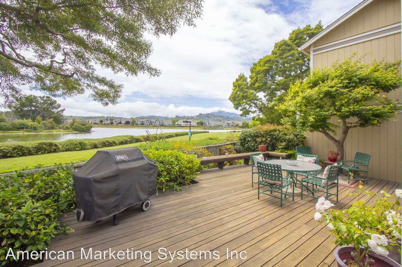 42 Newport Way - Photo 3 of 29