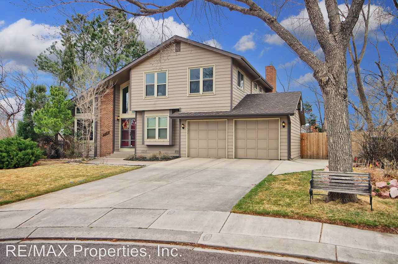 570 Wembleton Pl - Photo 2 of 24