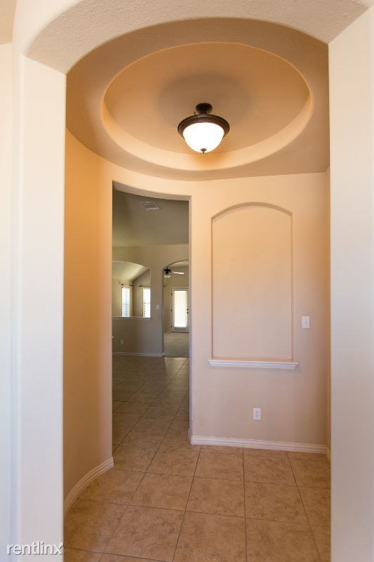 1320 Elkford Ln - Photo 3 of 13