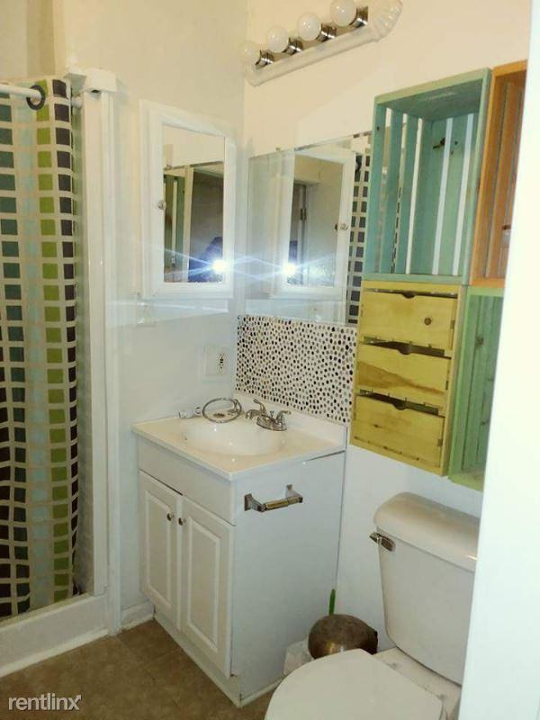 1315 Knollwood Ave - Photo 2 of 4