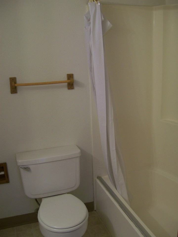 4501 boardwalk drive #a6 - Photo 4 of 29